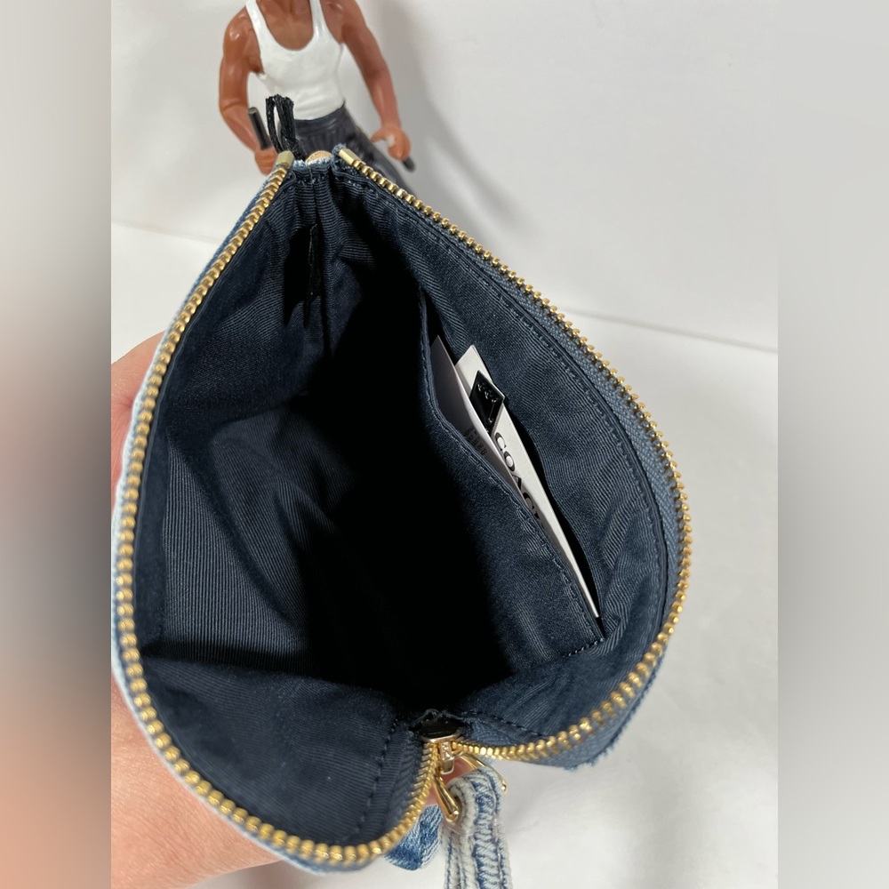 Coach Corner Zip Wristlet In Loved Denim With Charms NWT - Picture 6 of 9
